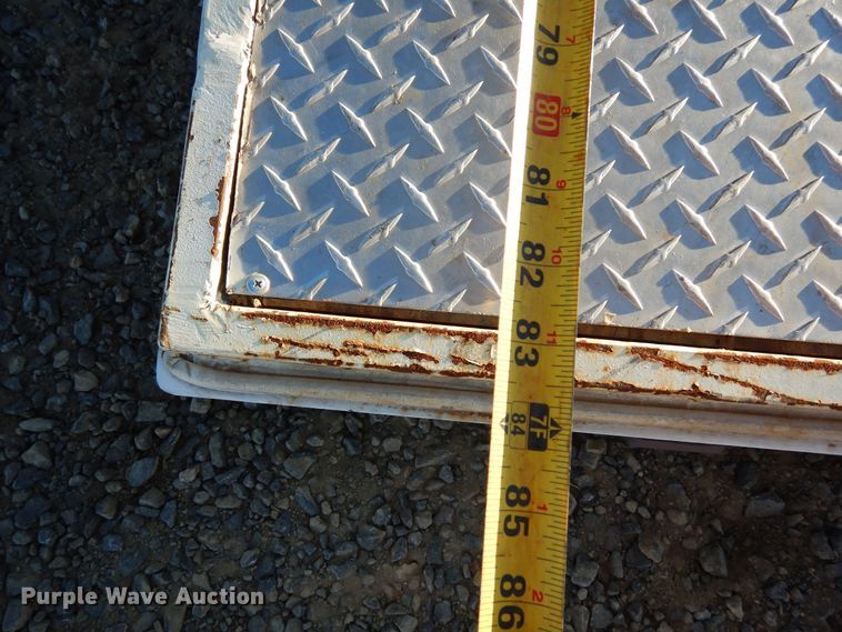 image for item DF8175 2010  Stacker enclosed cargo trailer with lift