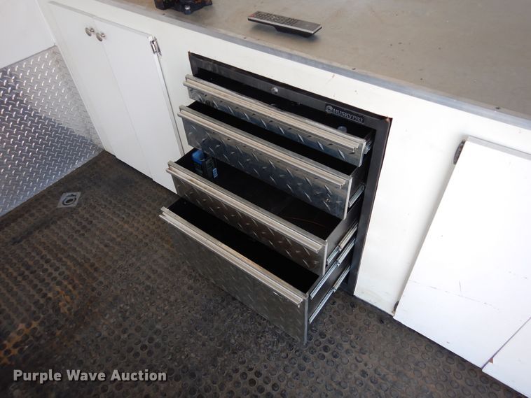 image for item DF8175 2010  Stacker enclosed cargo trailer with lift