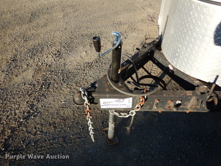 image for item DF8175 2010  Stacker enclosed cargo trailer with lift