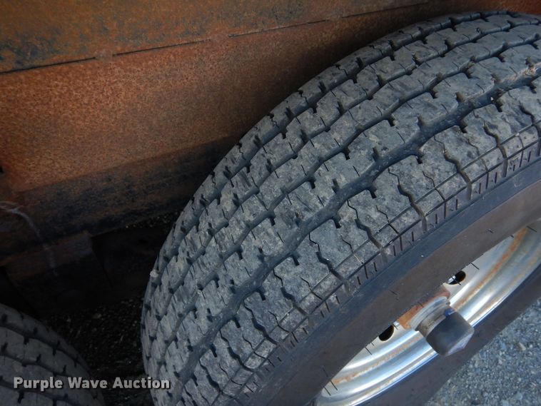 image for item DF8175 2010  Stacker enclosed cargo trailer with lift