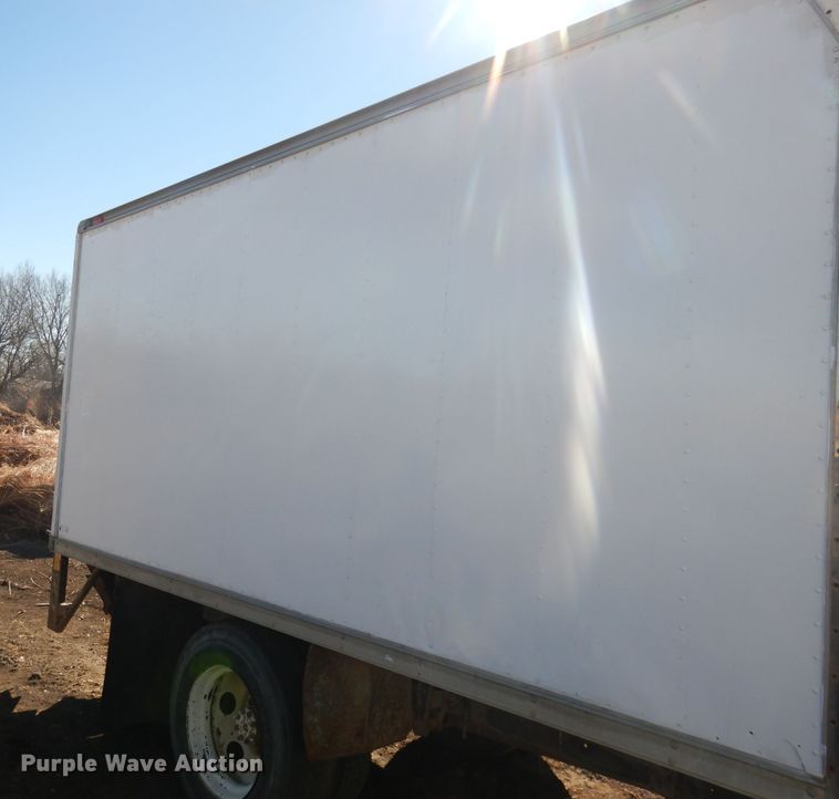 image for item DH8900 1990 International 4600  box truck