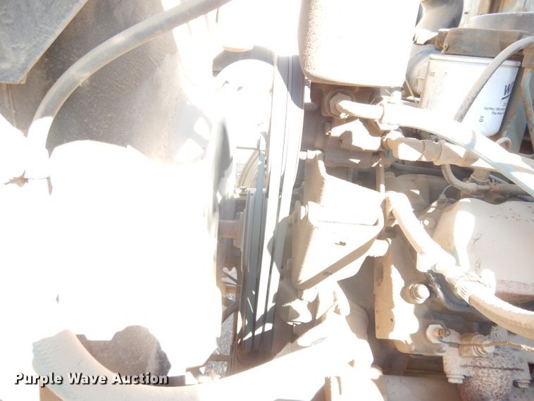 image for item DH8900 1990 International 4600  box truck