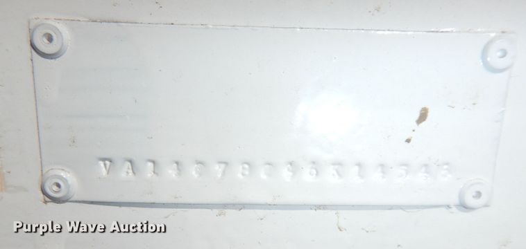 image for item DH8900 1990 International 4600  box truck