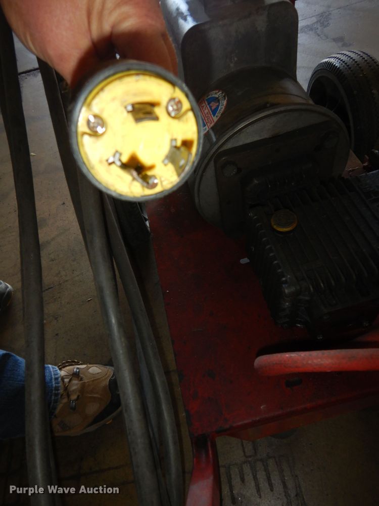 image for item DI6780 Power washer