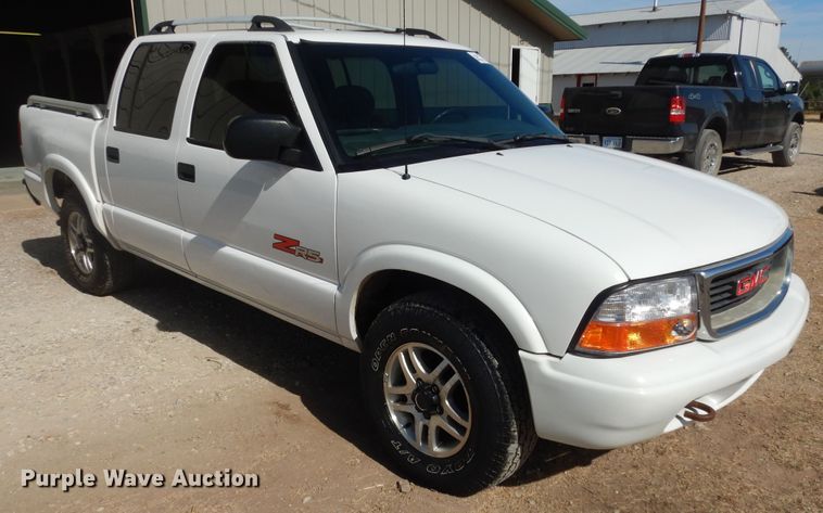 image for item DI6783 2004 GMC Sonoma SLS  Crew Cab pickup truck