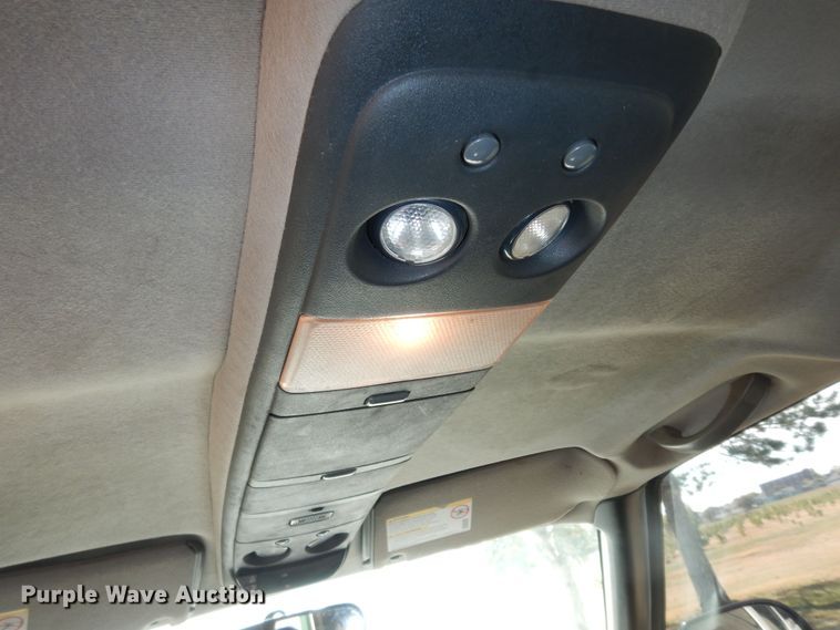 image for item DI6783 2004 GMC Sonoma SLS  Crew Cab pickup truck