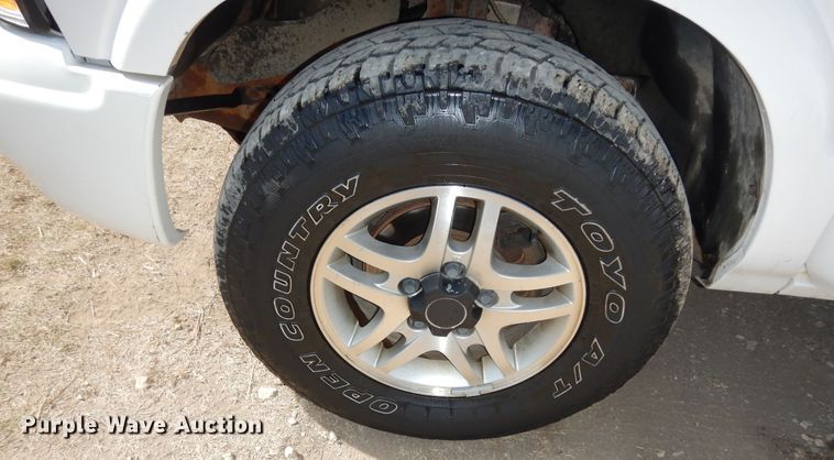 image for item DI6783 2004 GMC Sonoma SLS  Crew Cab pickup truck