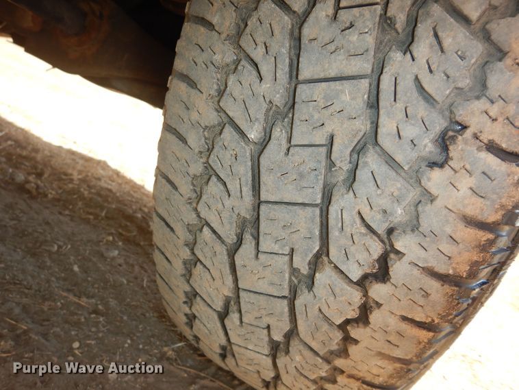 image for item DI6783 2004 GMC Sonoma SLS  Crew Cab pickup truck