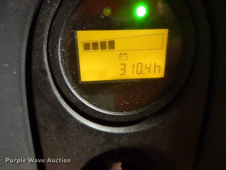 image for item DI6785 Linde T20  pallet jack