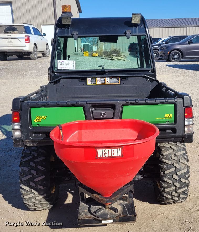 image for item DM1050 2015 John Deere 825i Gator utility vehicle