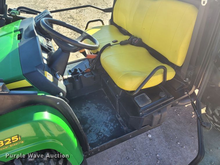 image for item DM1050 2015 John Deere 825i Gator utility vehicle