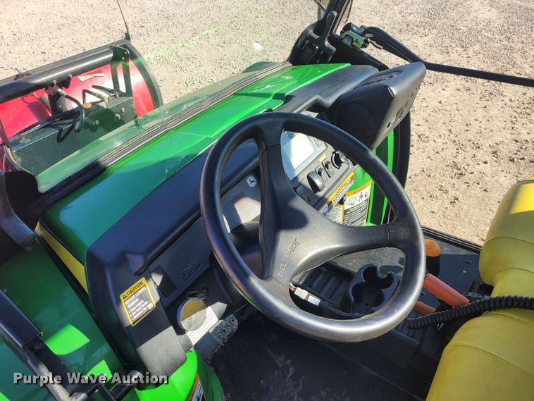image for item DM1050 2015 John Deere 825i Gator utility vehicle