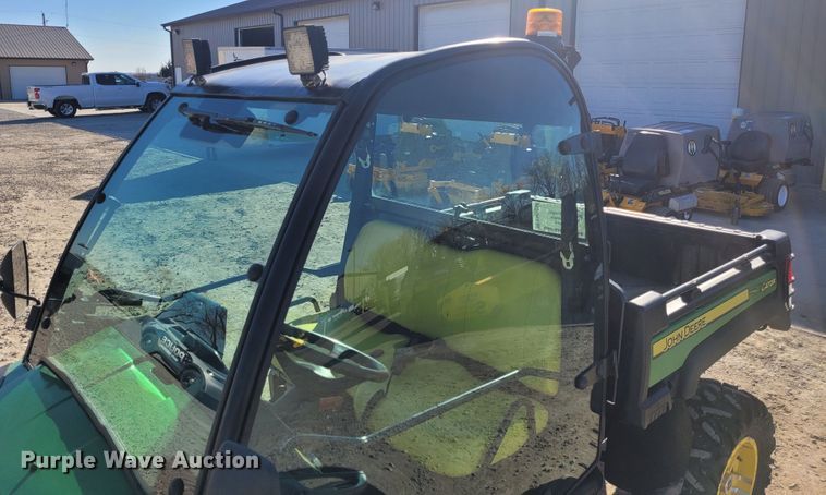 image for item DM1050 2015 John Deere 825i Gator utility vehicle