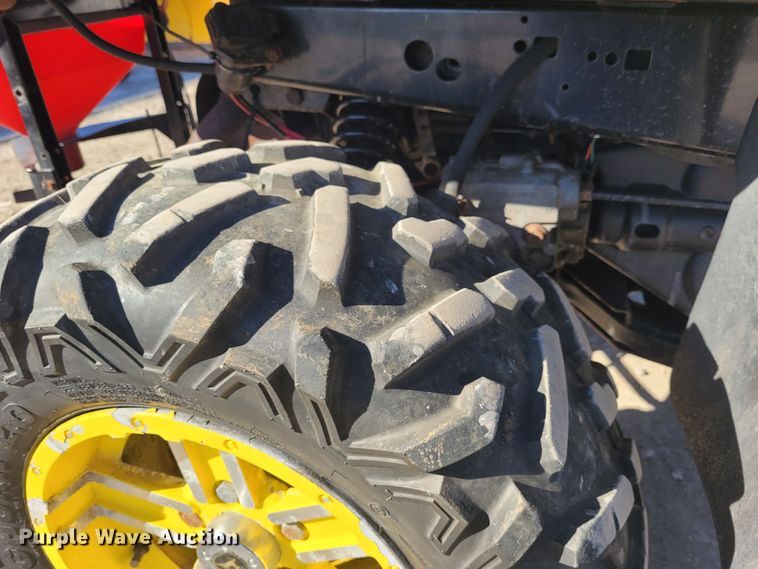 image for item DM1050 2015 John Deere 825i Gator utility vehicle