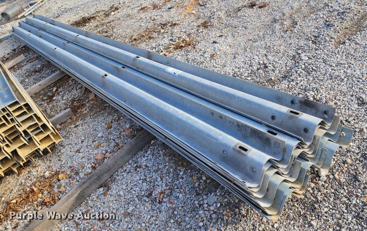 image for item DM4793 (20) 26'L guard rails