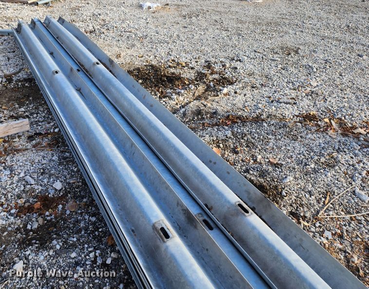 image for item DM4793 (20) 26'L guard rails