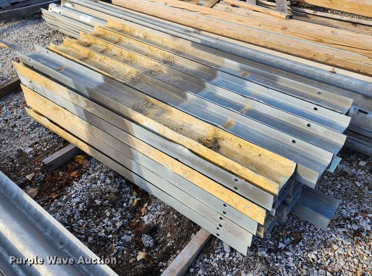 image for item DM4794 (20) 26'L guard rails