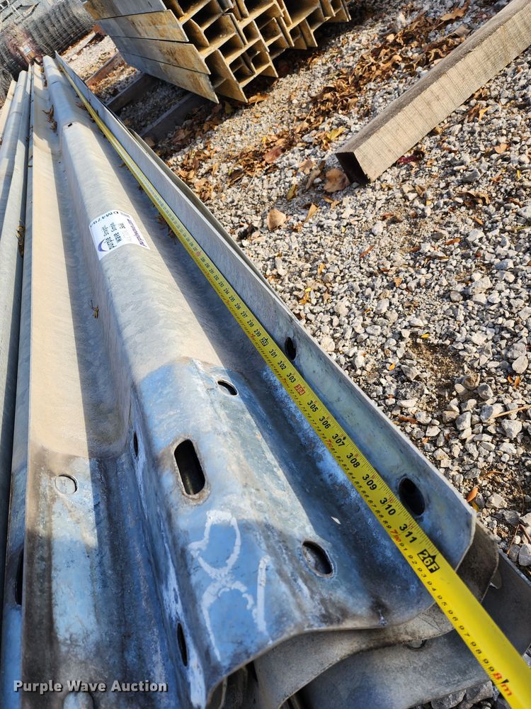 image for item DM4794 (20) 26'L guard rails