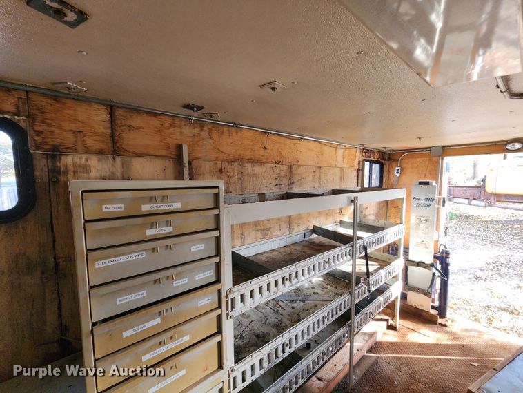 image for item DM4811 Us Truck Body  van body