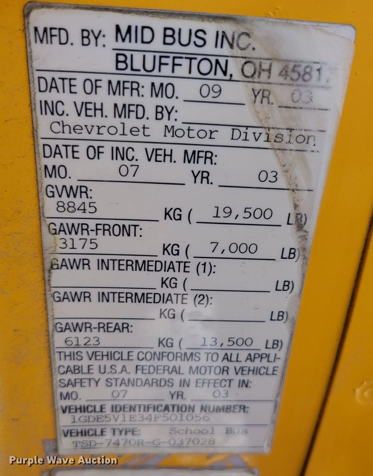 image for item DM8072 2004 GMC C5500  school bus