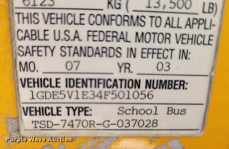 image for item DM8072 2004 GMC C5500  school bus