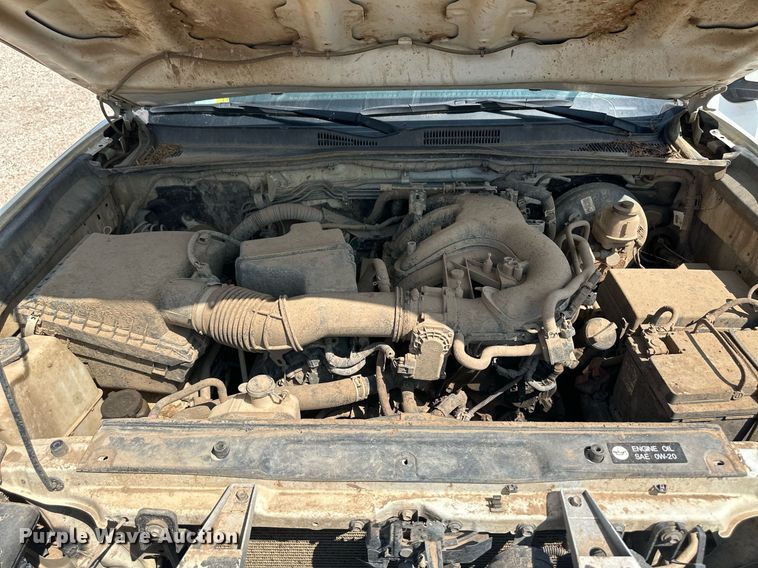 image for item DM8260 2017 Toyota Tacoma  Access Cab pickup truck