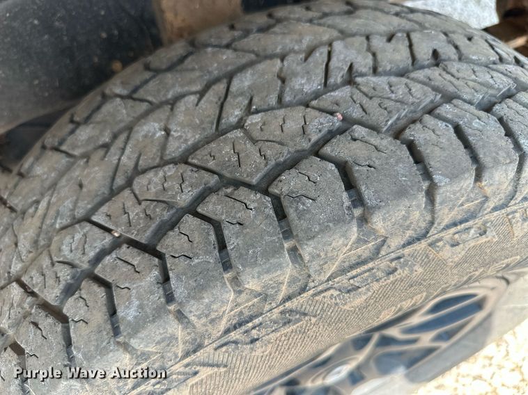 image for item DM8260 2017 Toyota Tacoma  Access Cab pickup truck