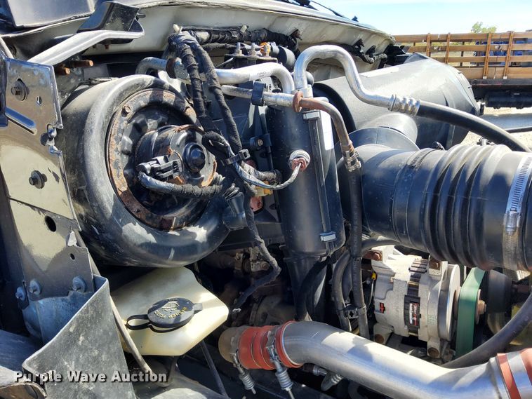 image for item DN6890 2004 Ford F650 Super Duty  flatbed truck