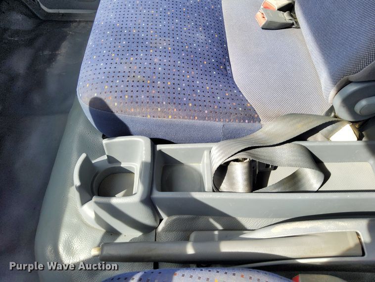 image for item DN6891 2006 Mitsubishi FUSO  flatbed truck