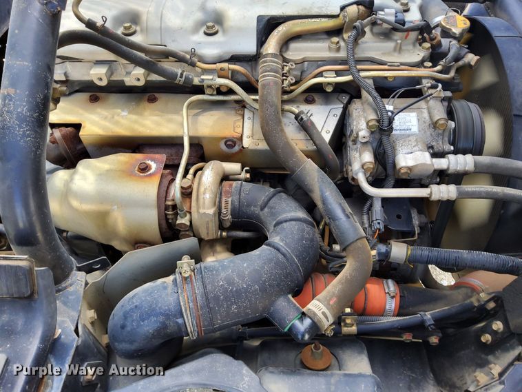 image for item DN6891 2006 Mitsubishi FUSO  flatbed truck