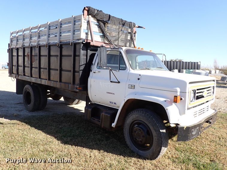 image for item DN6904 1984 Chevrolet C60  grain truck