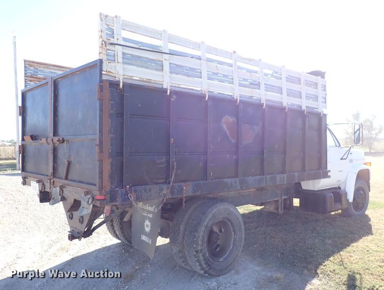 image for item DN6904 1984 Chevrolet C60  grain truck