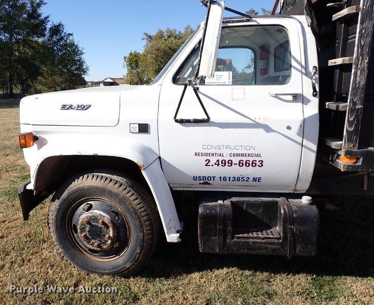 image for item DN6904 1984 Chevrolet C60  grain truck