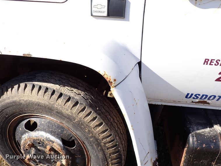 image for item DN6904 1984 Chevrolet C60  grain truck