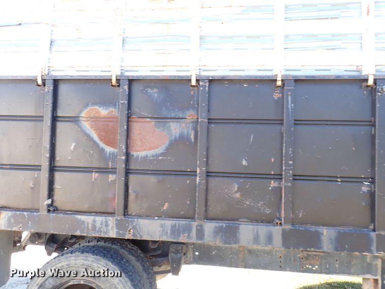 image for item DN6904 1984 Chevrolet C60  grain truck