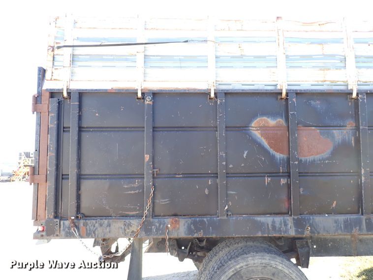 image for item DN6904 1984 Chevrolet C60  grain truck