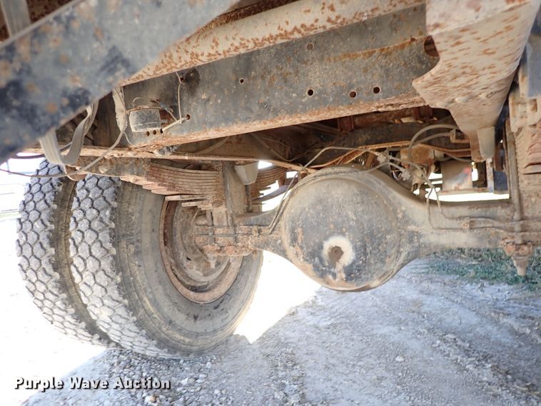 image for item DN6904 1984 Chevrolet C60  grain truck