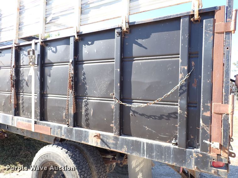 image for item DN6904 1984 Chevrolet C60  grain truck