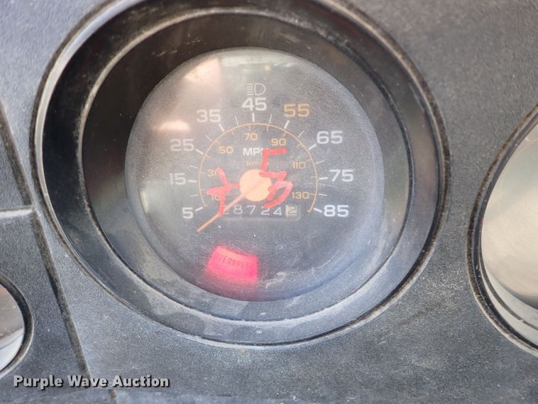 image for item DN6904 1984 Chevrolet C60  grain truck