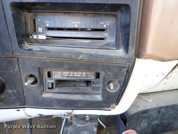 image for item DN6904 1984 Chevrolet C60  grain truck