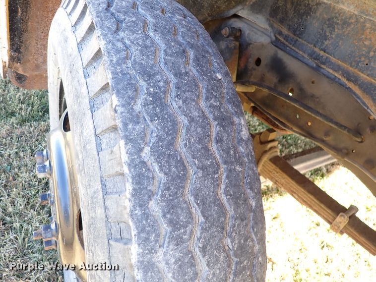 image for item DN6904 1984 Chevrolet C60  grain truck