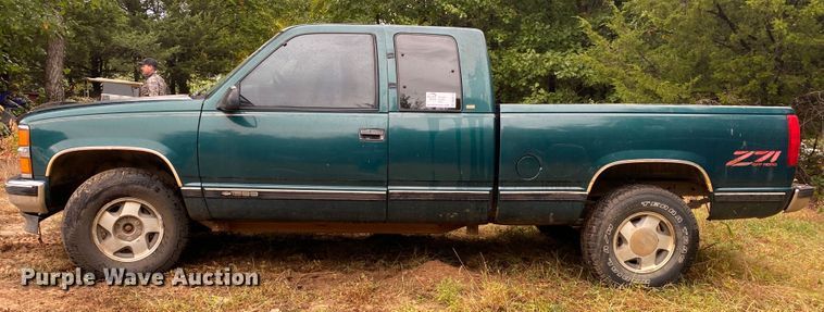 image for item DN8012 1998 Chevrolet K1500  Ext. Cab pickup truck