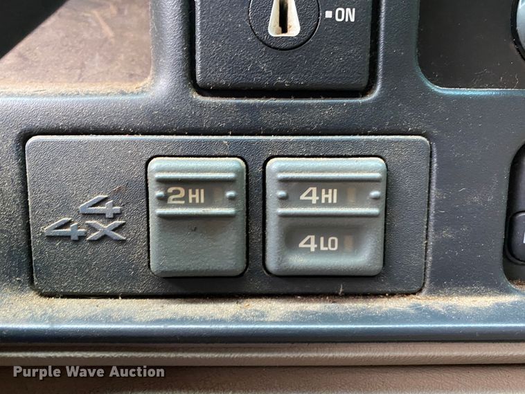 image for item DN8012 1998 Chevrolet K1500  Ext. Cab pickup truck