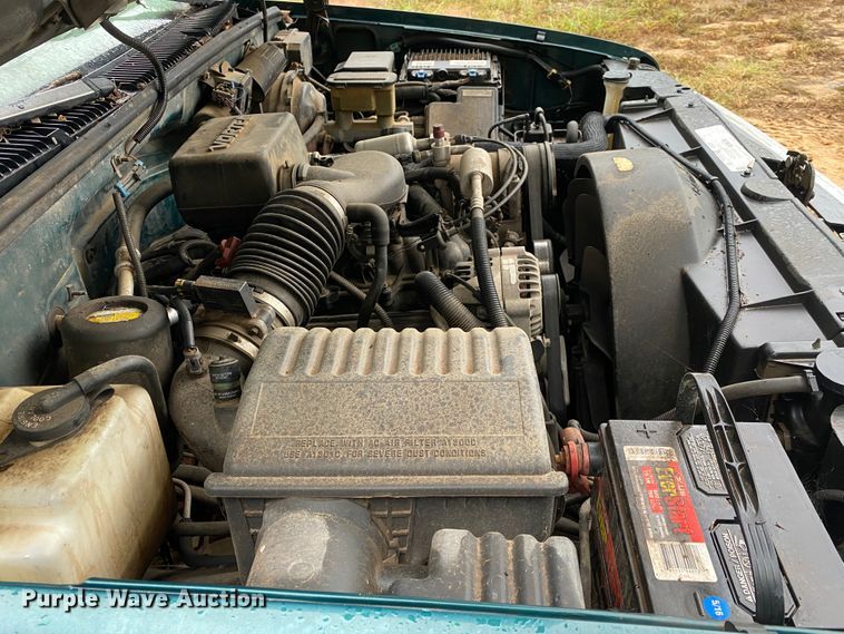 image for item DN8012 1998 Chevrolet K1500  Ext. Cab pickup truck