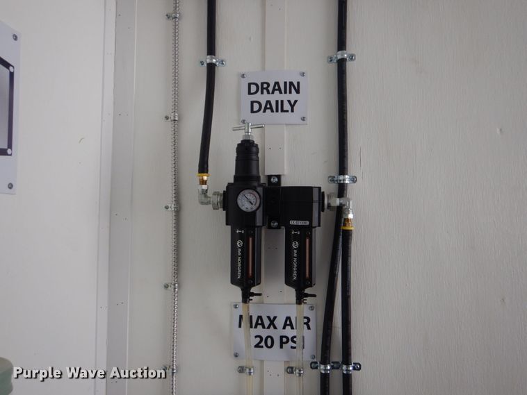 image for item DO1644 2018 Manley Metal Works  spray foam trailer