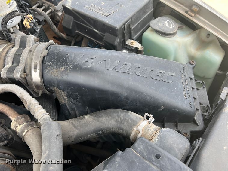 image for item DO8749 2002 GMC Sonoma  Ext. Cab pickup truck