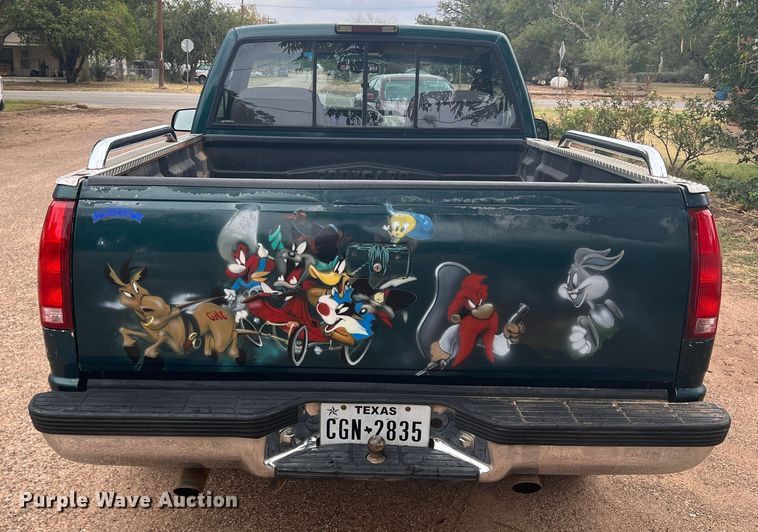 image for item DO8805 1995 GMC Sierra C1500  pickup truck