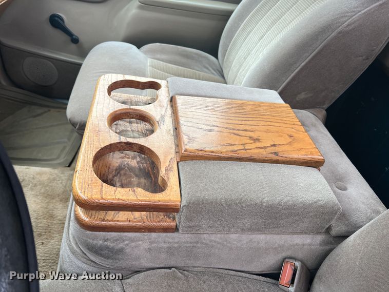 image for item DO8805 1995 GMC Sierra C1500  pickup truck