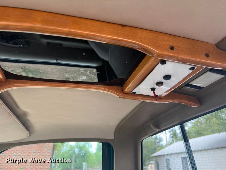 image for item DO8805 1995 GMC Sierra C1500  pickup truck