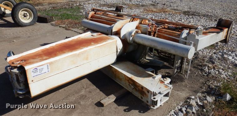 image for item DP0393 Crane knuckle boom